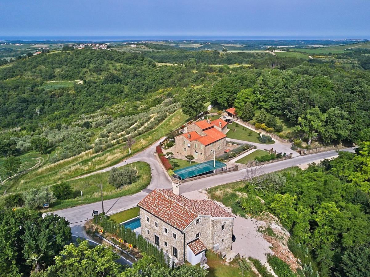 Villa Carica Krasica  Bagian luar foto