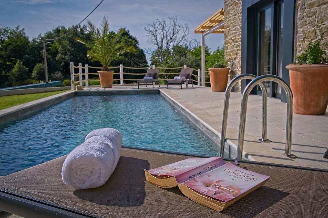 Villa Carica Krasica  Bagian luar foto